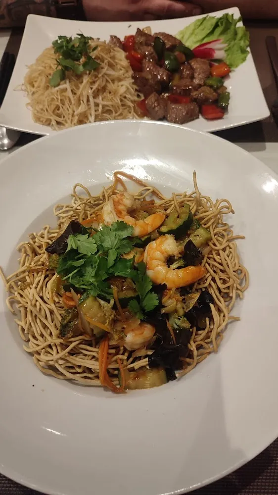 Nouilles Croustillantes À la Crevette